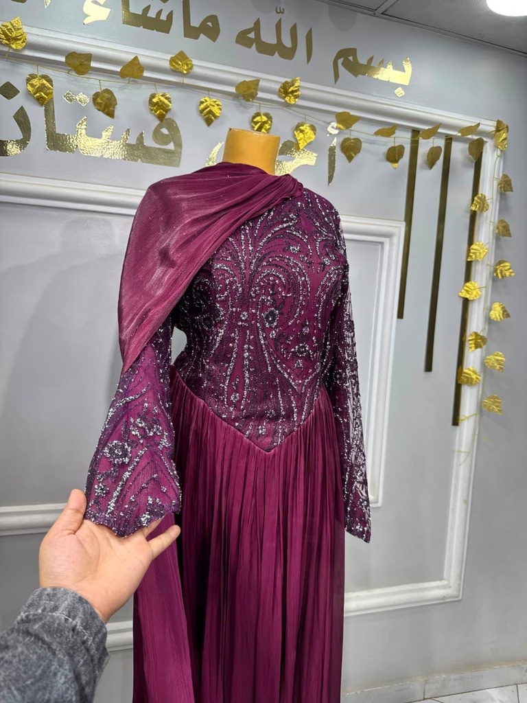 [S-177] كافيار عنابي فكرينكل منفوش حزام